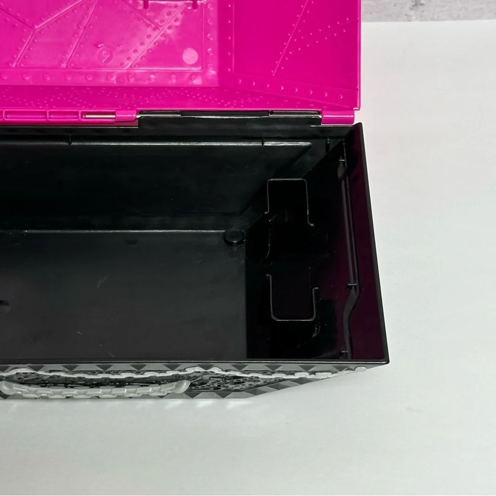 Monster High Authentic Create a Monster Design Lab 2011 Pink Black Coffin Only